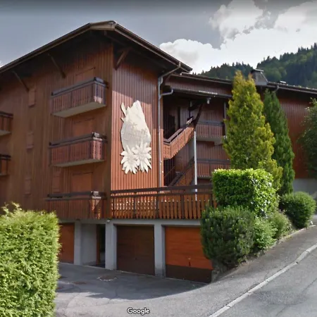 Appartement Fanyon 13 *